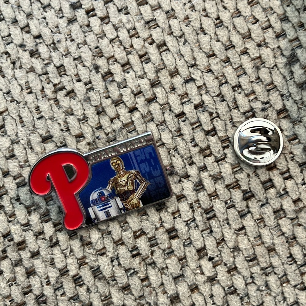 Star Wars pin wincraft/mlbp LFL